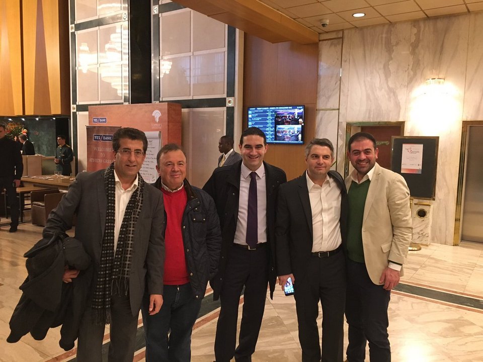 Ολες οι φυλές του ΠΑΣΟΚ στο τραπέζι της Φώφης -Ποιοι πρώην πήγαν στο γεύμα στο Κάραβελ [εικόνες] | iefimerida.gr 16