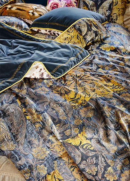 Διακόσμηση Cavalli -Βελούδα και λεοπάρ χλιδή από το πάτωμα ως το ταβάνι [εικόνες] | iefimerida.gr 10