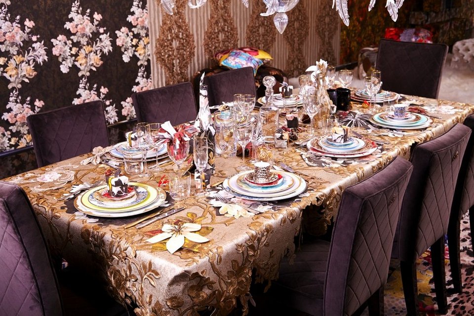 Διακόσμηση Cavalli -Βελούδα και λεοπάρ χλιδή από το πάτωμα ως το ταβάνι [εικόνες] | iefimerida.gr 28