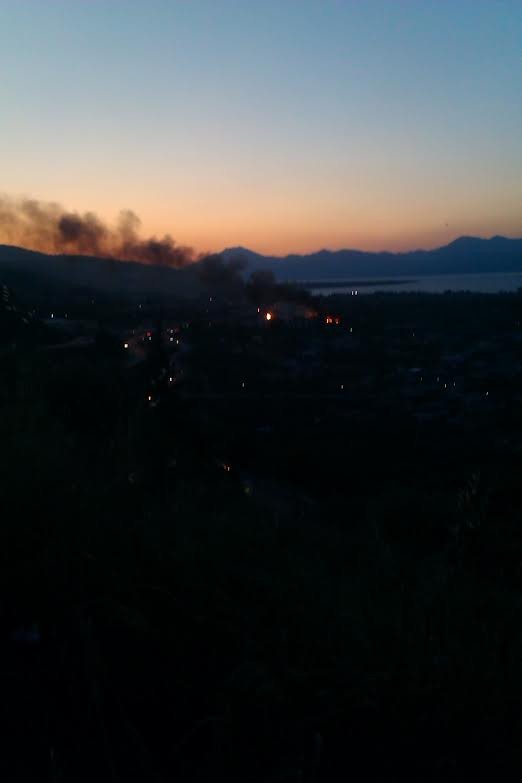 Κόλαση φωτιάς στο Αίγιο -Ολονύχτια μάχη για την κατάσβεση πυρκαγιάς σε εργοστάσιο οινοποιίας [εικόνες] | iefimerida.gr 8