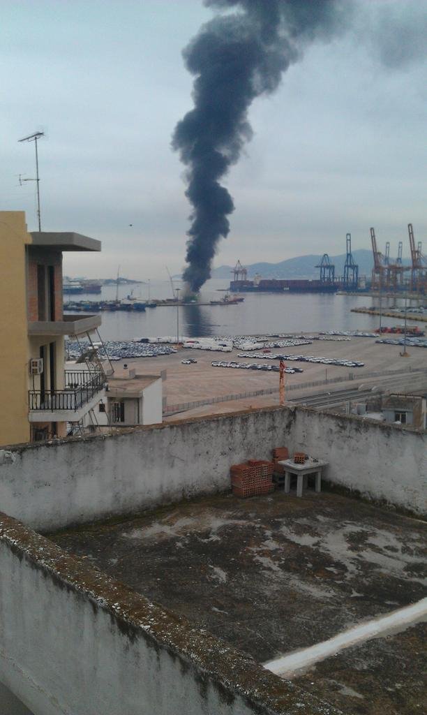 Τραγωδία: Ενας νεκρός μετά από έκρηξη στο Highspeed 5 [εικόνες] | iefimerida.gr 0