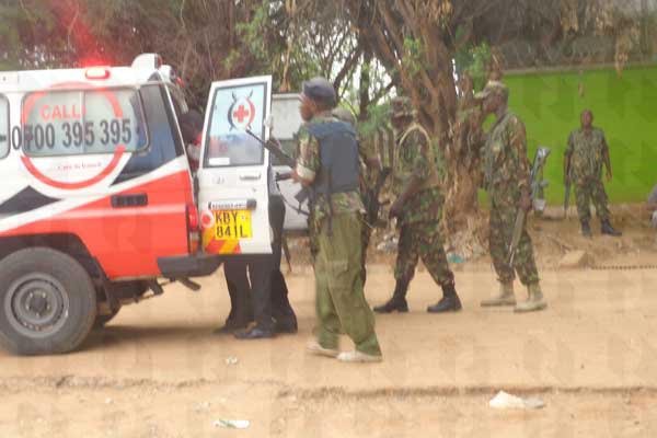 Τρόμος στην Κένυα: Κουκουλοφόροι εισέβαλαν σε πανεπιστήμιο και πυροβολούν αδιακρίτως -Tουλάχιστον 15 νεκροί [εικόνες] | iefimerida.gr 5