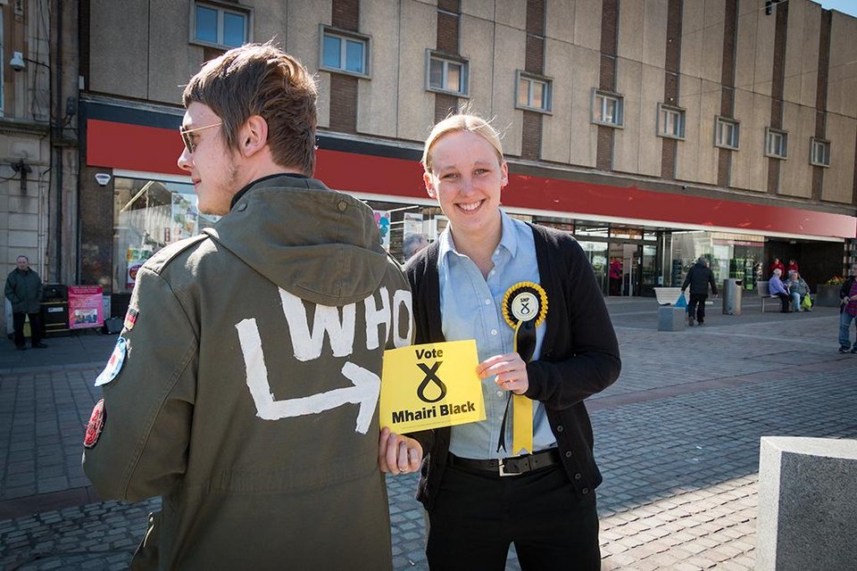 Η Σκωτσέζα Μάρε Μπλακ είναι η νεότερη βουλευτής της Βρετανίας -Μόλις 20 ετών και εθνικίστρια [εικόνες]   | iefimerida.gr 7