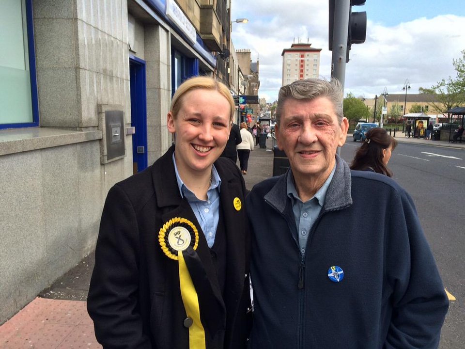 Η Σκωτσέζα Μάρε Μπλακ είναι η νεότερη βουλευτής της Βρετανίας -Μόλις 20 ετών και εθνικίστρια [εικόνες]   | iefimerida.gr 4