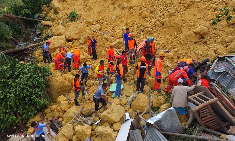 Φονική κατολίσθηση στις Φιλιππίνες «κατάπιε» χωριό -Κάτω από το χώμα τουλάχιστον 50 άνθρωποι [εικόνες & βίντεο] | iefimerida.gr 3
