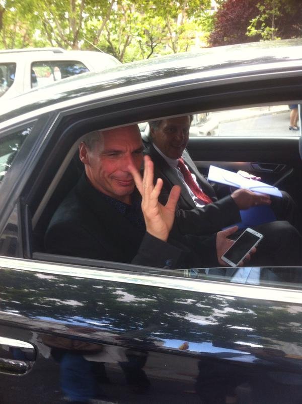 Βαρουφάκης: Θα υπάρξει συμφωνία, αλλά όχι την Δευτέρα [εικόνες & βίντεο] | iefimerida.gr 1