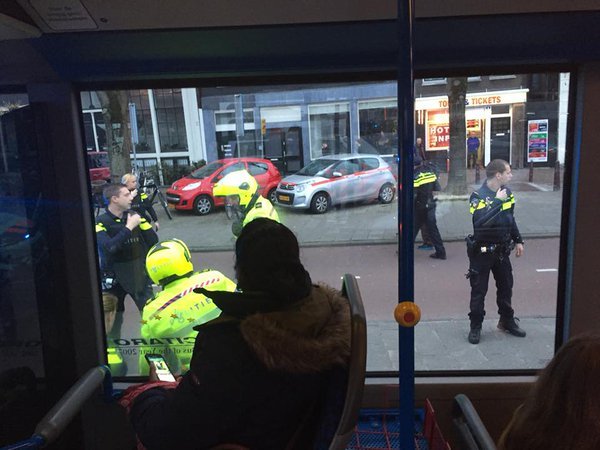 Πυροβολισμοί και συλλήψεις 3 υπόπτων σε σταθμό τρένου στο Αμστερνταμ [εικόνες] | iefimerida.gr 3