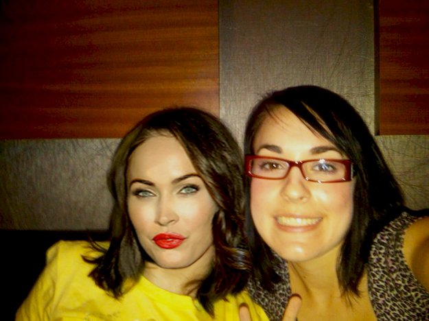 Η 25χρονη που βρήκε τη λύση για τις φωτογραφίες με τους πρώην στα social media [εικόνες] | iefimerida.gr 3