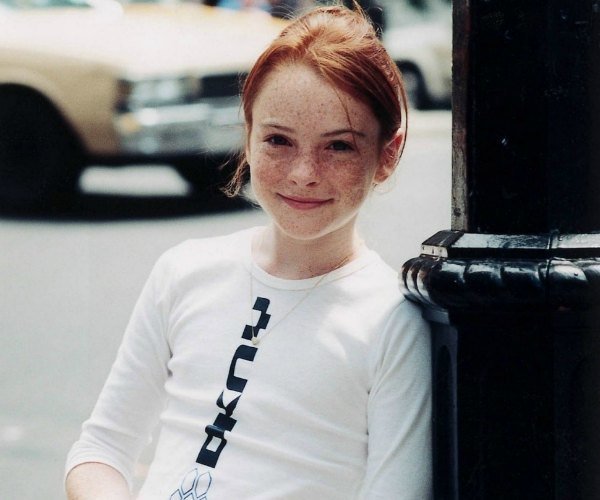 Φωτογραφίες που θέλουν να ξεχάσουν οι διάσημοι -Πώς ήταν στη δεκαετία του '90 [εικόνες] | iefimerida.gr 0