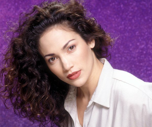 Φωτογραφίες που θέλουν να ξεχάσουν οι διάσημοι -Πώς ήταν στη δεκαετία του '90 [εικόνες] | iefimerida.gr 10