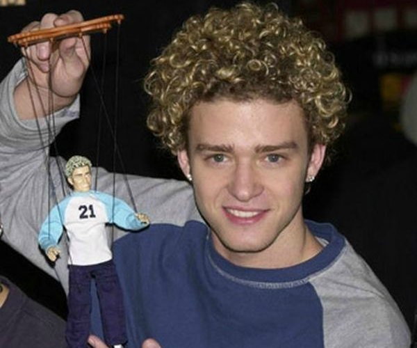 Φωτογραφίες που θέλουν να ξεχάσουν οι διάσημοι -Πώς ήταν στη δεκαετία του '90 [εικόνες] | iefimerida.gr 1