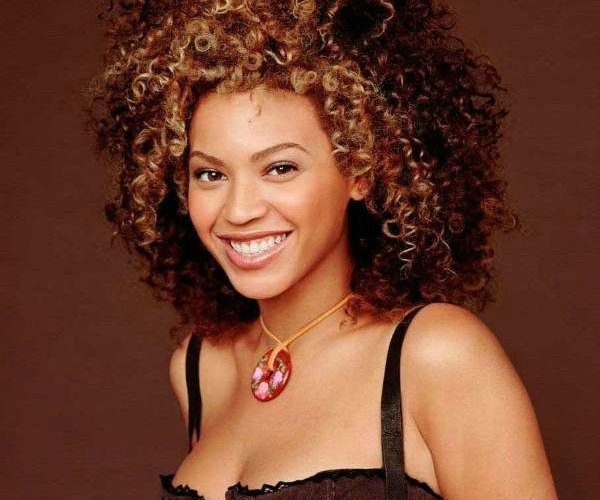 Φωτογραφίες που θέλουν να ξεχάσουν οι διάσημοι -Πώς ήταν στη δεκαετία του '90 [εικόνες] | iefimerida.gr 4