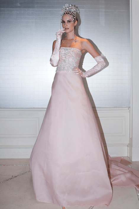 Η Lady Gaga επιλέγει Σήλια Κριθαριώτη -Τα εντυπωσιακά κοσμήματα και τιάρες της σχεδιάστριας που μάγεψαν την τραγουδίστρια [εικόνες] | iefimerida.gr 3