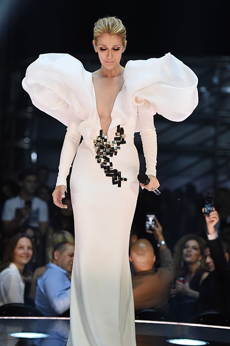 Η Σελίν Ντιόν τραγούδησε τον Τιτανικό, 20 χρόνια μετά, και συγκλόνισε [βίντεο] | iefimerida.gr 5