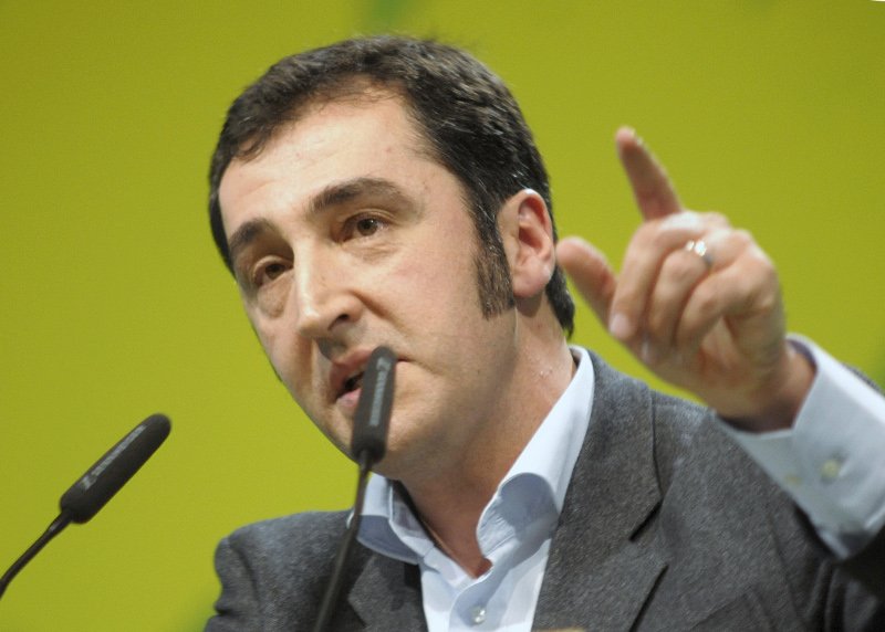 Γερμανοί πολιτικοί: «Τρομοκράτης» ο Ερντογάν, το δημοψήφισμα είναι «απόπειρα πραξικοπήματος» | iefimerida.gr 1