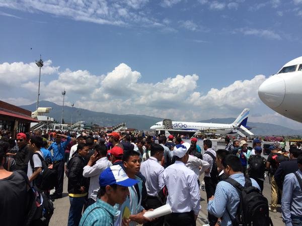 Ο Εγκέλαδος «χτυπά» ξανά το Νεπάλ: Σεισμός 7,3 Ρίχτερ -Ανασύρονται νεκροί [εικόνες & βίντεο] | iefimerida.gr 7