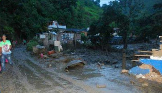 Τραγωδία στην Κολομβία: Περισσότεροι από 50 νεκροί από κατολίσθηση [εικόνες & βίντεο] | iefimerida.gr 4