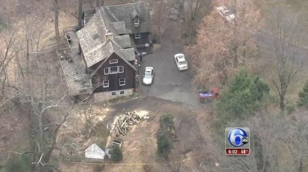 Σοκ στις ΗΠΑ: Κατακρεούργησε τη γυναίκα του με αλυσοπρίονο & αυτοκτόνησε  [εικόνες & βίντεο] | iefimerida.gr 1