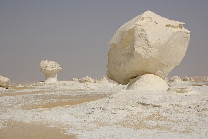 Καρέ που καθηλώνουν: Η μαγευτική «Λευκή έρημος» της Αιγύπτου [εικόνες & βίντεο] | iefimerida.gr 9