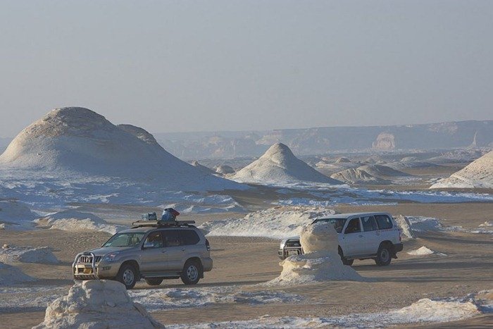 Καρέ που καθηλώνουν: Η μαγευτική «Λευκή έρημος» της Αιγύπτου [εικόνες & βίντεο] | iefimerida.gr 10