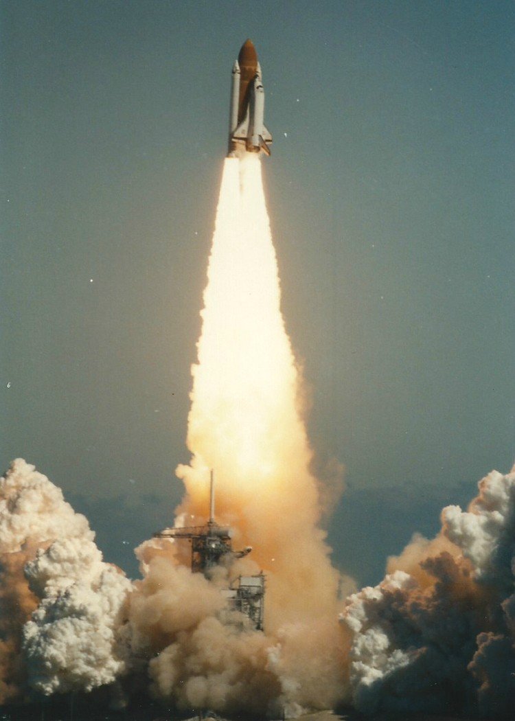 Challenger: Από τους πανηγυρισμούς στην απόλυτη καταστροφή σε μόλις 73 δευτερόλεπτα [εικόνες & βίντεο] | iefimerida.gr 4