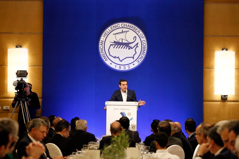 Τσίπρας: Μας πίεσαν οι δανειστές, αλλά θα μειώσουμε άμεσα ξανά την φορολογία [βίντεο] | iefimerida.gr 1