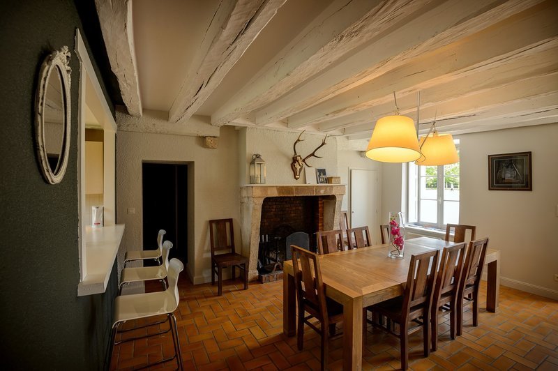 Σε πύργο γιορτάζει τα 40ά γενέθλιά του ο Εμανουέλ Μακρόν – Παρέα με τη σύζυγό του [εικόνες] | iefimerida.gr 6