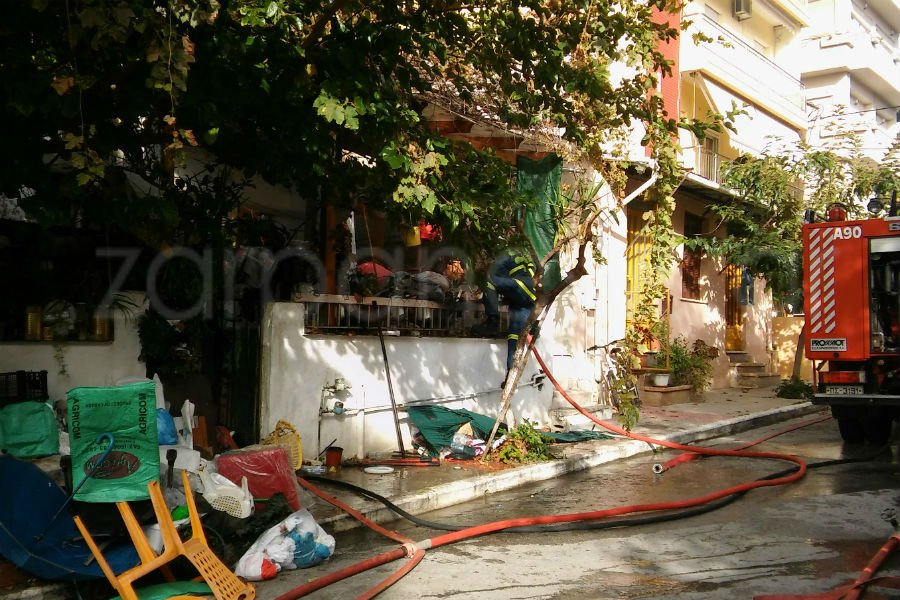 Στις φλόγες τυλίχθηκε σπίτι στα Χανιά -Στην περιοχή Νέα Χώρα [εικόνες & βίντεο]  | iefimerida.gr 3
