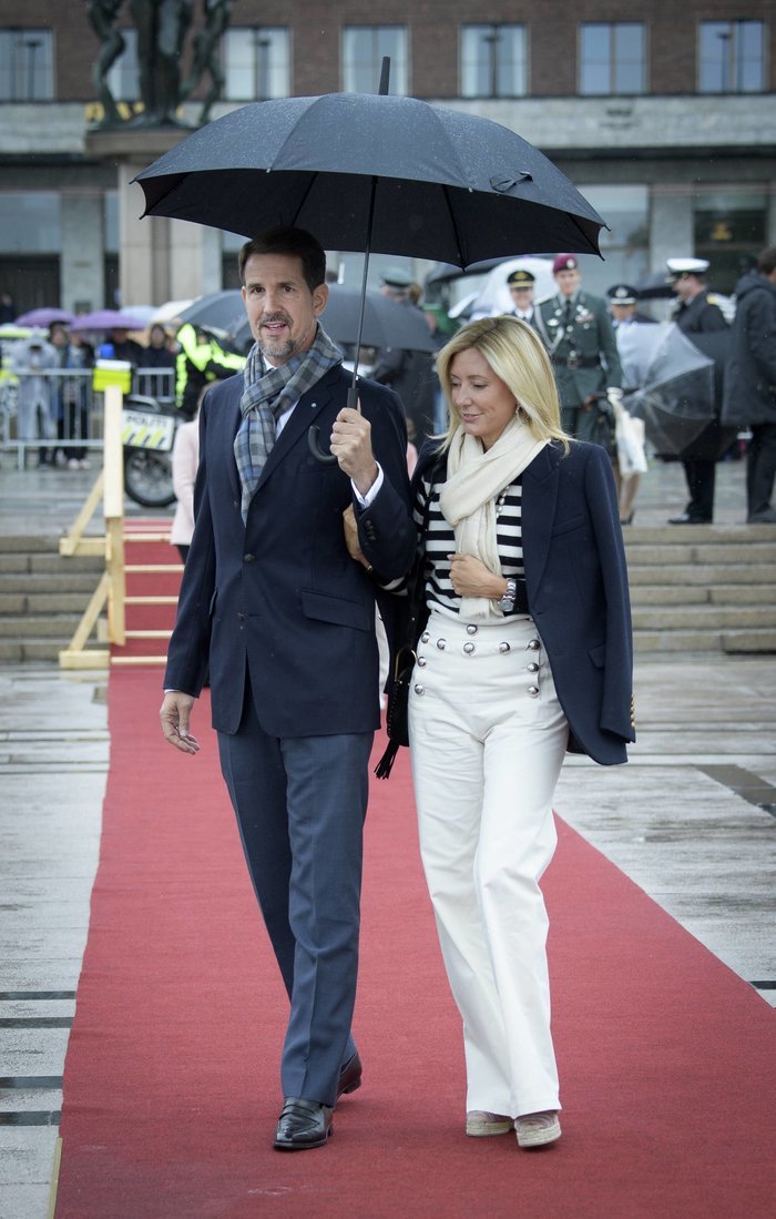 Η παραμυθένια εμφάνιση της Τατιάνα Μπλάτνικ στη δεξίωση του Νορβηγού βασιλιά -Με τουαλέτα που θύμιζε νυφικό [εικόνες] | iefimerida.gr 0