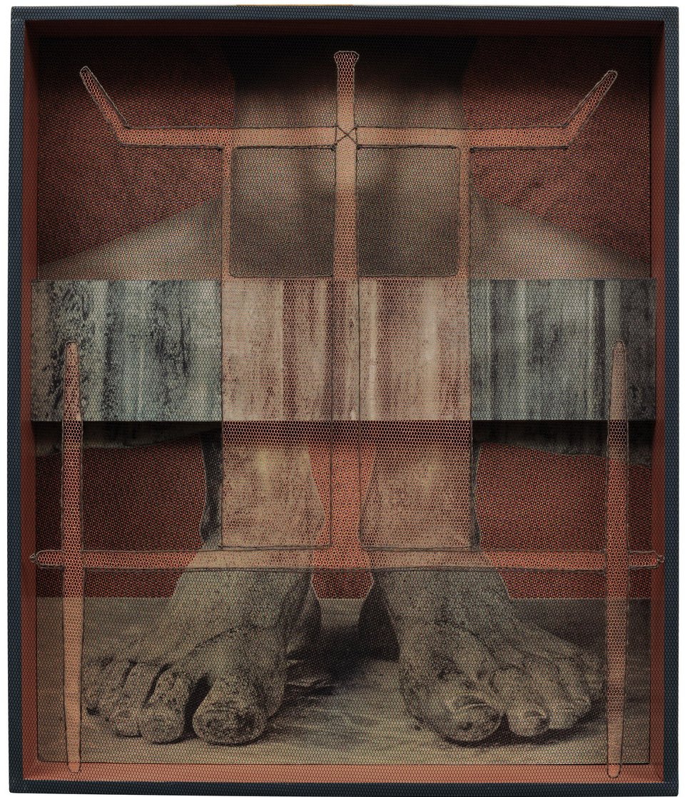 Δημήτρης Σκουρογιάννης – Κεντημένα επιτοίχια έργα με τούλι και μικρής κλίμακας γλυπτά [εικόνες] | iefimerida.gr 5