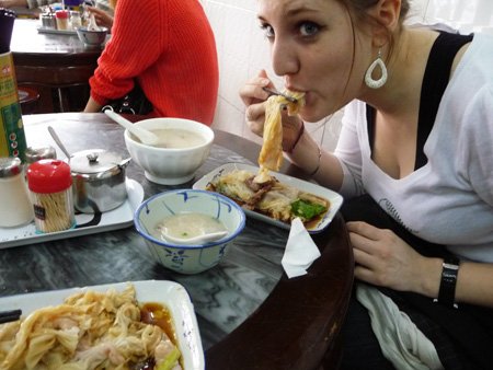 Ταξίδευαν πέντε χρόνια στην Ασία, το ίντερνετ τους λάτρεψε [εικόνες] | iefimerida.gr 6