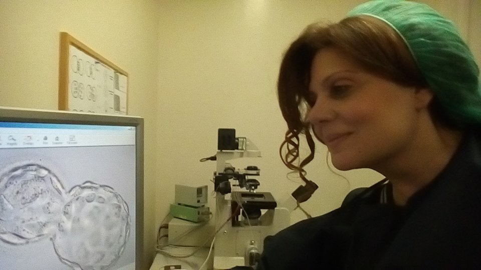 Ελληνίδα γενετίστρια ανέλυσε ανθρώπινα έμβρυα μετά από κατάψυξη [εικόνες] | iefimerida.gr 1