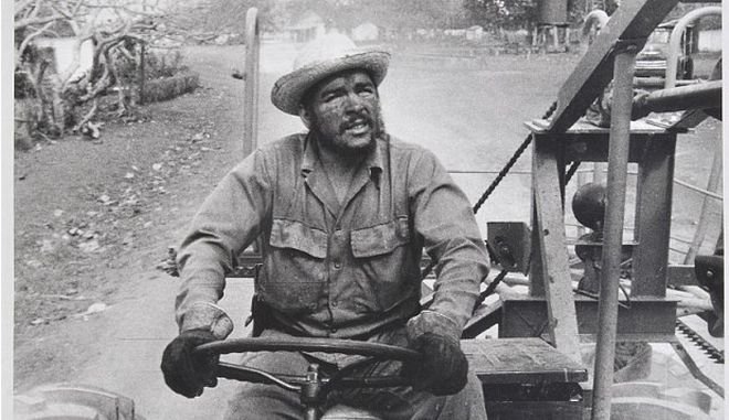 Σπάνιες φωτογραφίες με τον Τσε και τον Κάστρο σε στιγμές χαλάρωσης πωλούνται για 50.000 ευρώ [εικόνες] | iefimerida.gr 4