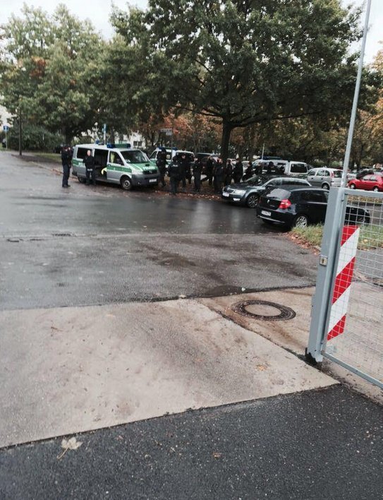 Συναγερμός σε γερμανική πόλη -Η αστυνομία απέκλεισε κατοικημένη περιοχή λόγω απειλής [εικόνες] | iefimerida.gr 1