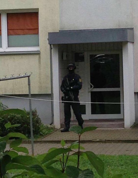 Συναγερμός σε γερμανική πόλη -Η αστυνομία απέκλεισε κατοικημένη περιοχή λόγω απειλής [εικόνες] | iefimerida.gr 2