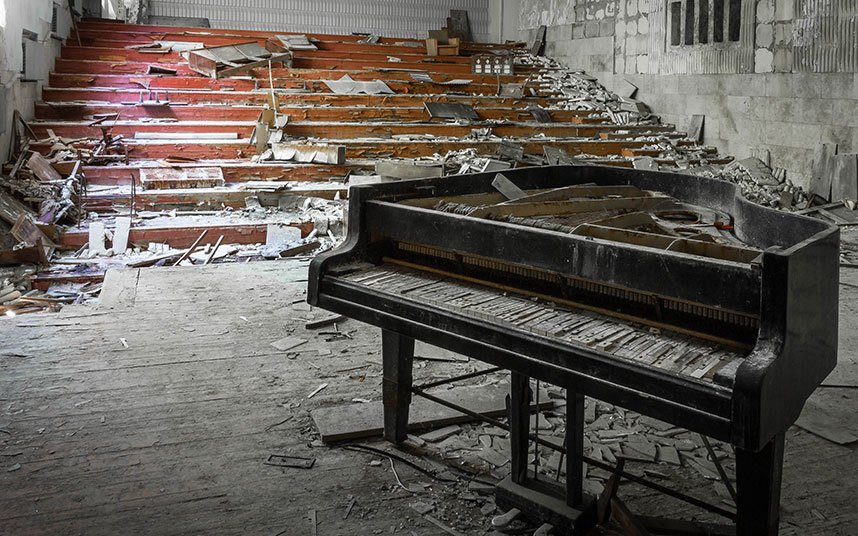 Στο Τσέρνομπιλ, 29 χρόνια μετά: Στη ζώνη αποκλεισμού, εκεί που σταμάτησε ο χρόνος [εικόνες] | iefimerida.gr 6