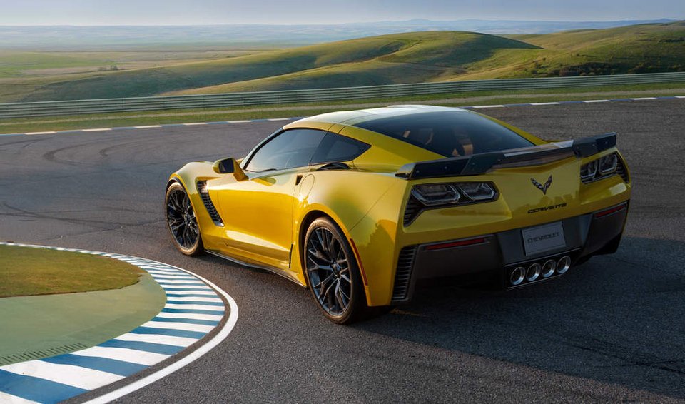 Η Corvette Z06 έχει 660 άλογα κλειστή και 635 ανοιχτή | iefimerida.gr 0