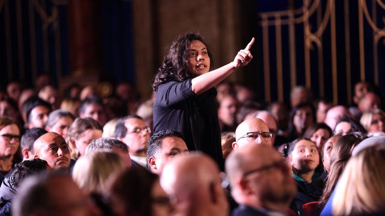 Τα άκουσε στο Σικάγο ο Ομπάμα για τους μετανάστες: Του ζητούν να νομιμοποιήσει περισσότερους [εικόνες & βίντεο] | iefimerida.gr 1