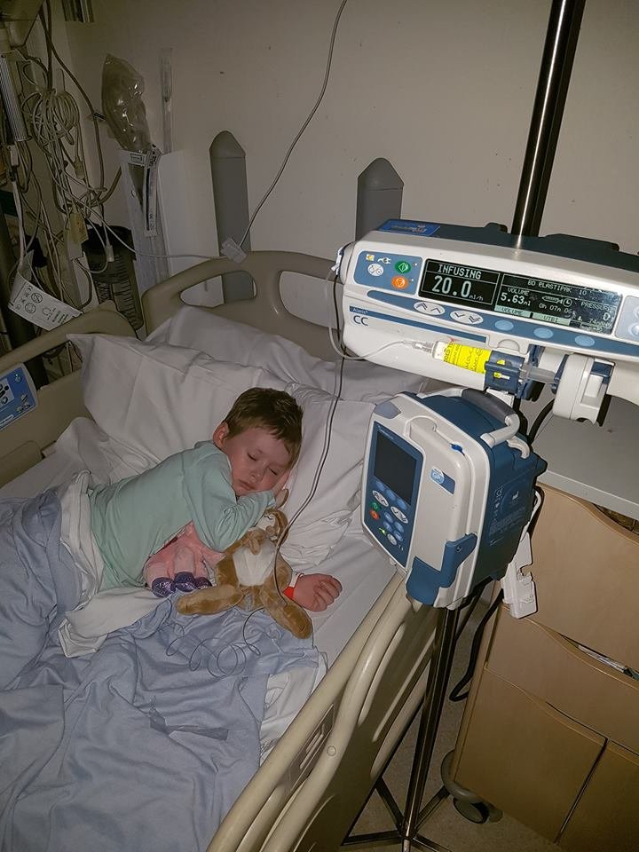 Η συγκλονιστική εξομολόγηση του πατέρα που φωτογράφιζε το παιδί του να πεθαίνει [εικόνες]  | iefimerida.gr 2