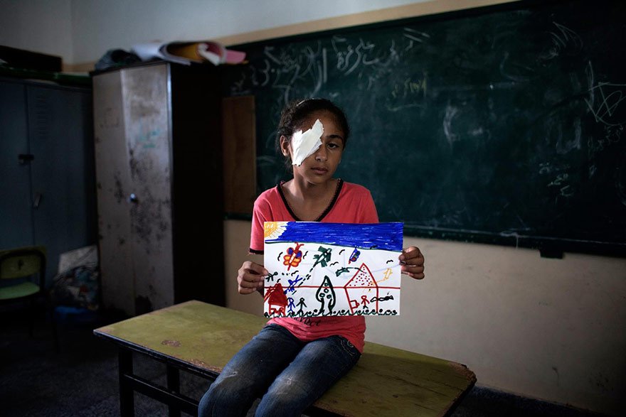 Τα παιδιά ζωγραφίζουν το μέλλον της Γάζας: Η φρίκη του πολέμου αποτυπώθηκε στις ψυχές τους [εικόνες] | iefimerida.gr 3