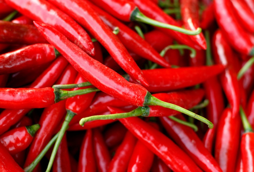 Καυτερές πιπεριές: Γιατί βοηθούν στο αδυνάτισμα;