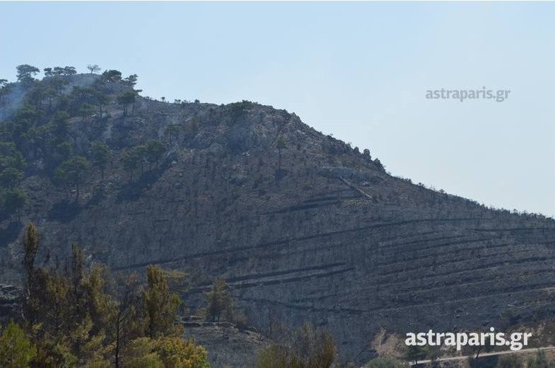 Κρανίου τόπος η Χίος από την πυρκαγιά -Στην εντατική 64χρονη με εγκαύματα, δύο ακόμη τραυματίες [εικόνες] | iefimerida.gr 2