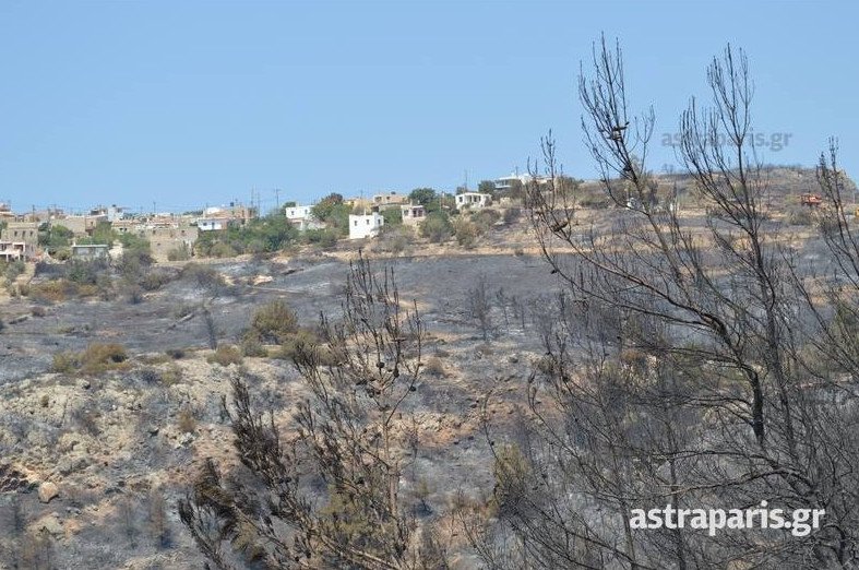 Κρανίου τόπος η Χίος από την πυρκαγιά -Στην εντατική 64χρονη με εγκαύματα, δύο ακόμη τραυματίες [εικόνες] | iefimerida.gr 0