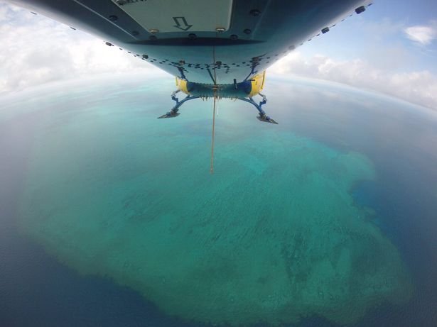Απίστευτο: Ναυαγοί σε ερημονήσι έγραψαν  «βοήθεια» στην άμμο και σώθηκαν! [εικόνες]  | iefimerida.gr 3