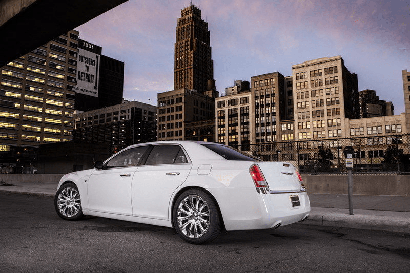 Εντυπωσιακή η νέα Chrysler 300 Motown Edition που ανακοίνωσε η εταιρία | iefimerida.gr 4