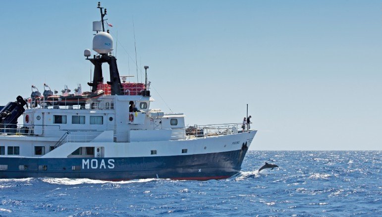 Ο Αμερικανός εκατομμυριούχος που θέλει να σώσει τους πρόσφυγες που πνίγονται στο Αιγαίο [εικόνες] | iefimerida.gr 4