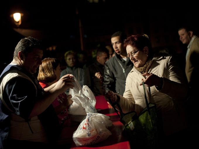 Χριστούγεννα στον κόσμο -Πώς γιορτάστηκαν από άκρη σε άκρη της Γης μέσα από 38 φωτογραφίες [εικόνες] | iefimerida.gr 21