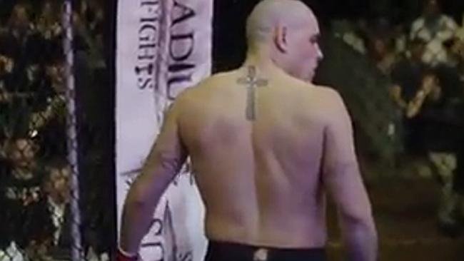 Fight Club για ιερείς -Πάστορες και πιστοί στις ΗΠΑ αναμετρούνται σε ρινγκ εις το όνομα του Ιησού [εικόνες&βίντεο] | iefimerida.gr 0