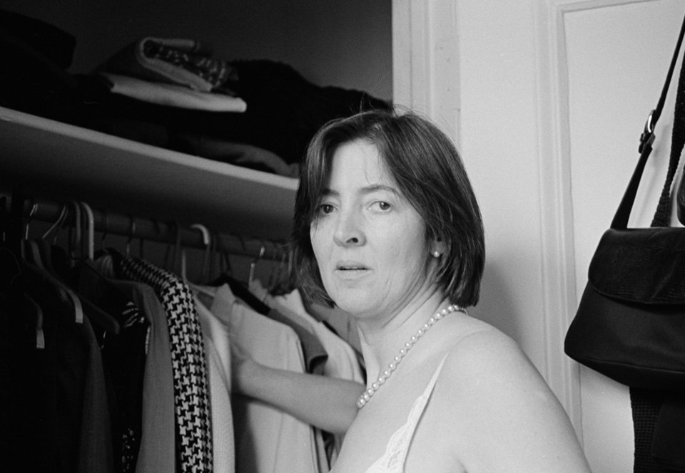 Καλλιτέχνις στήνει σκοτεινό θάλαμο στο Μπενάκη και καλεί κόσμο στην εκτύπωση [εικόνες]  | iefimerida.gr 0