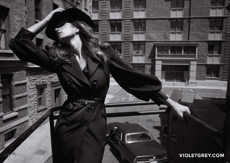 Σίντι Κρόφορντ: Εκθαμβωτική στα 48 της ισοπεδώνει 20άρες, 30άρες, 40άρες [εικόνες] | iefimerida.gr 2